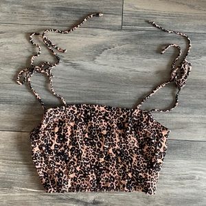 wilfred cropped leopard top in xxs; barely worn.